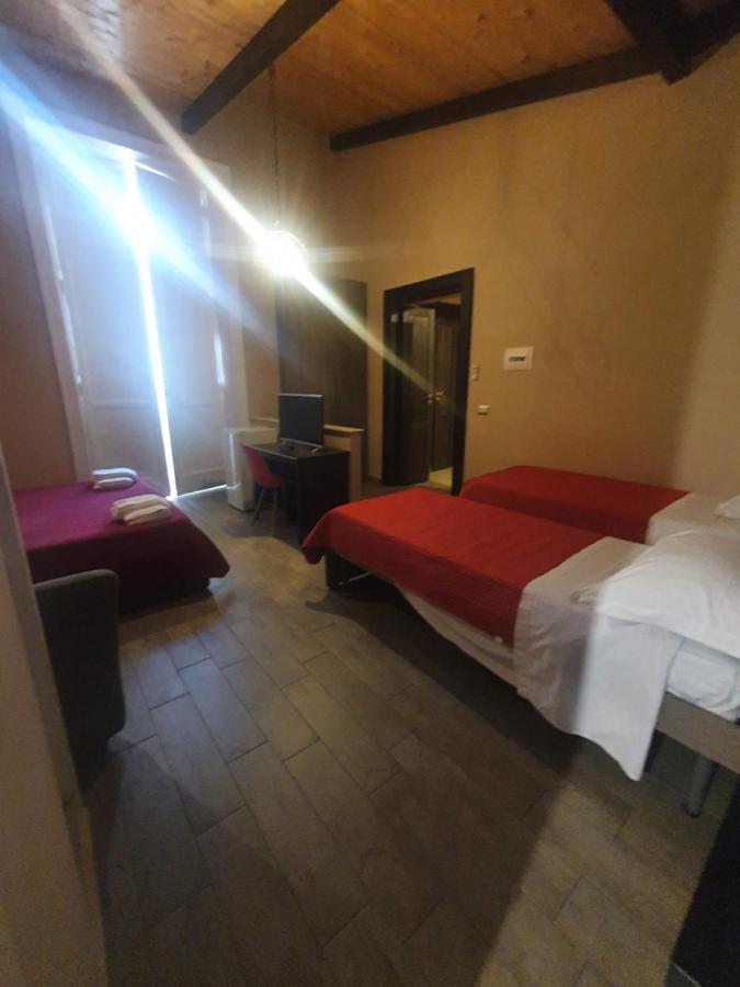 Emyjo Central B&B Napoli Eksteriør billede