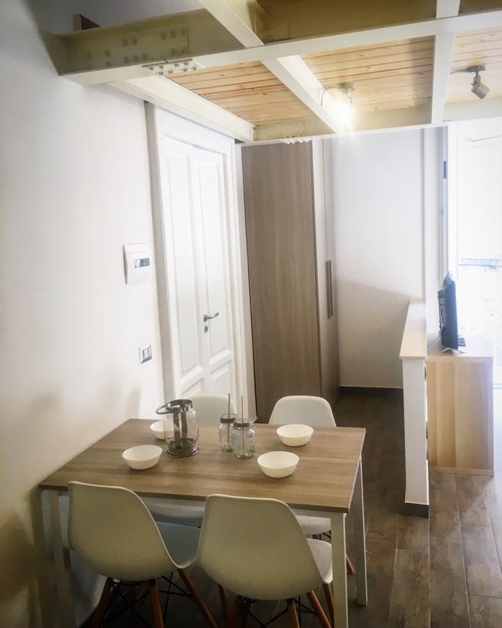 Emyjo Central B&B Napoli Eksteriør billede
